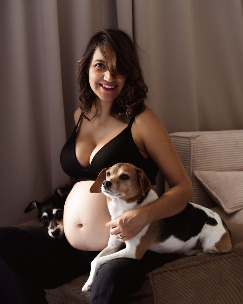 fotos de embarazada con perro
