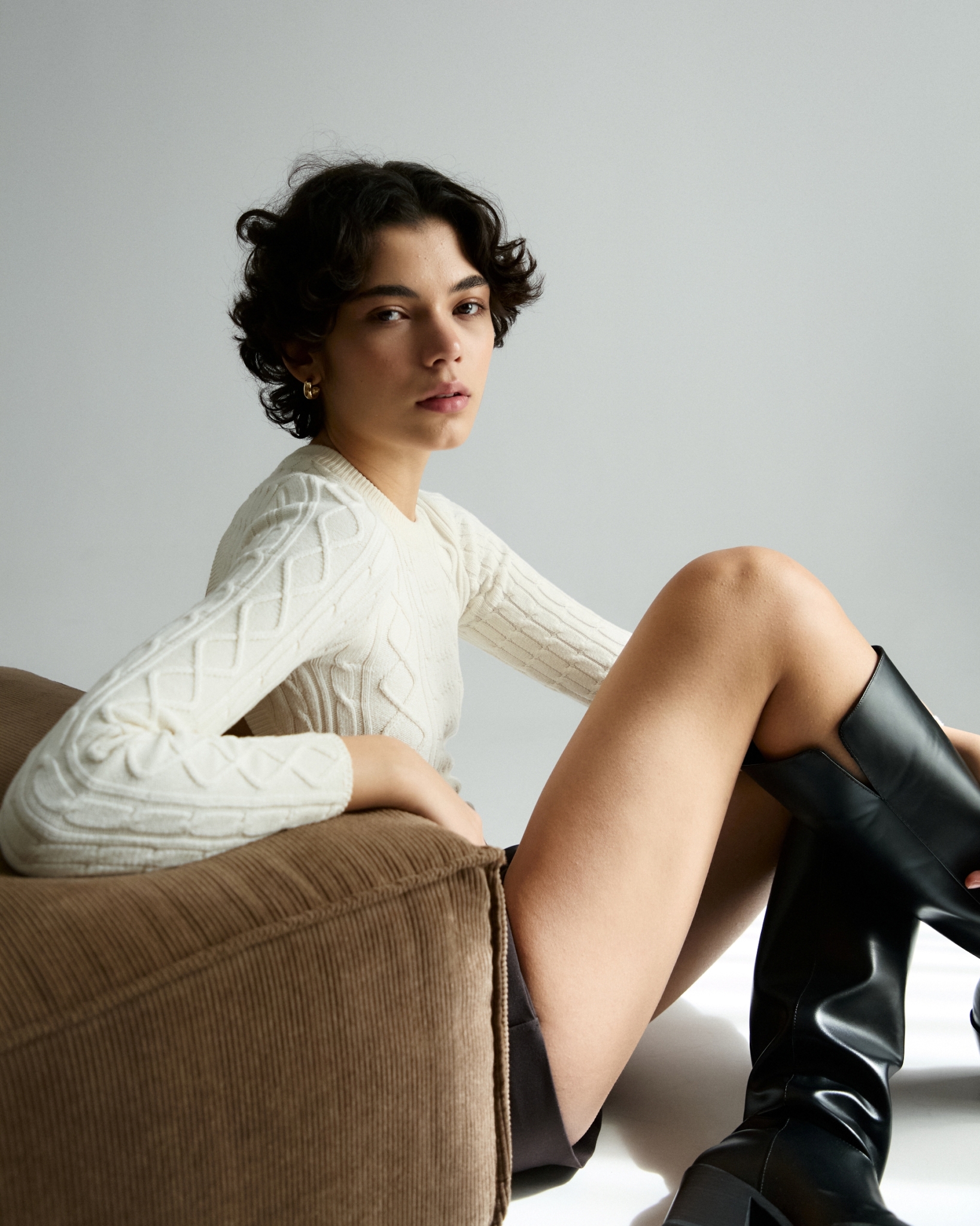 estudio para book de modelos en barcelona centro scaled