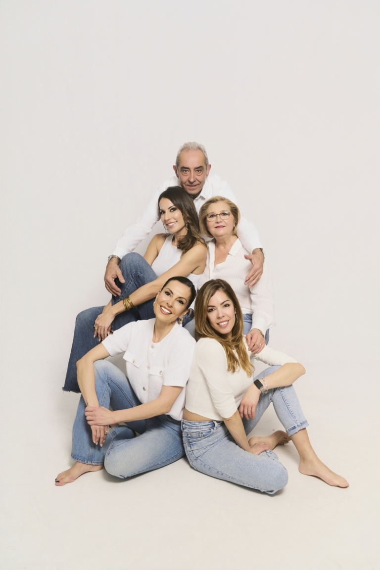 couple self-photo at YOULO studio Barcelona