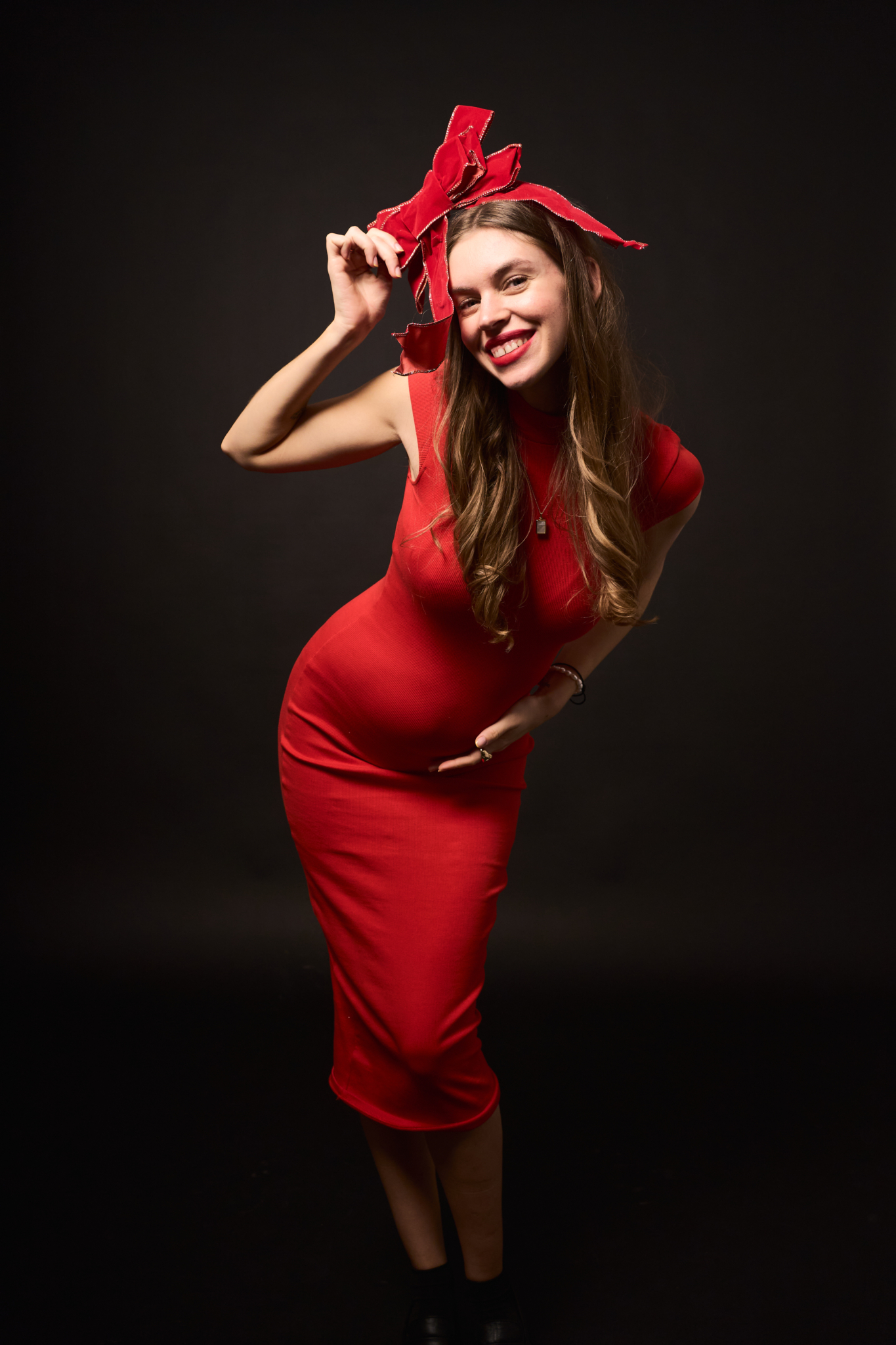 Christmas card photos red dress bow