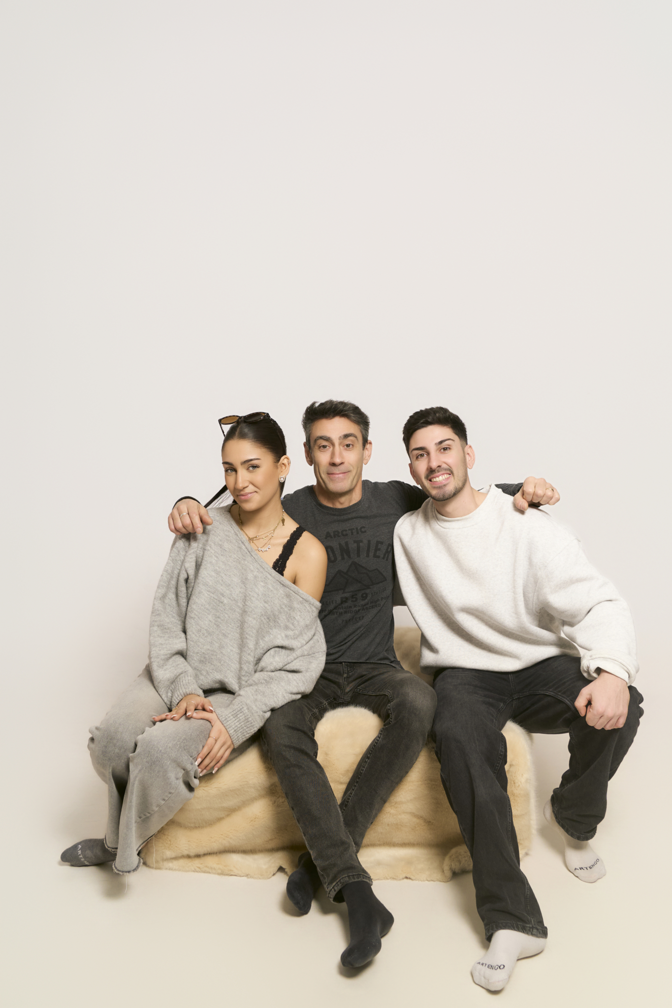 hijos abrazados sesion fotos youlo